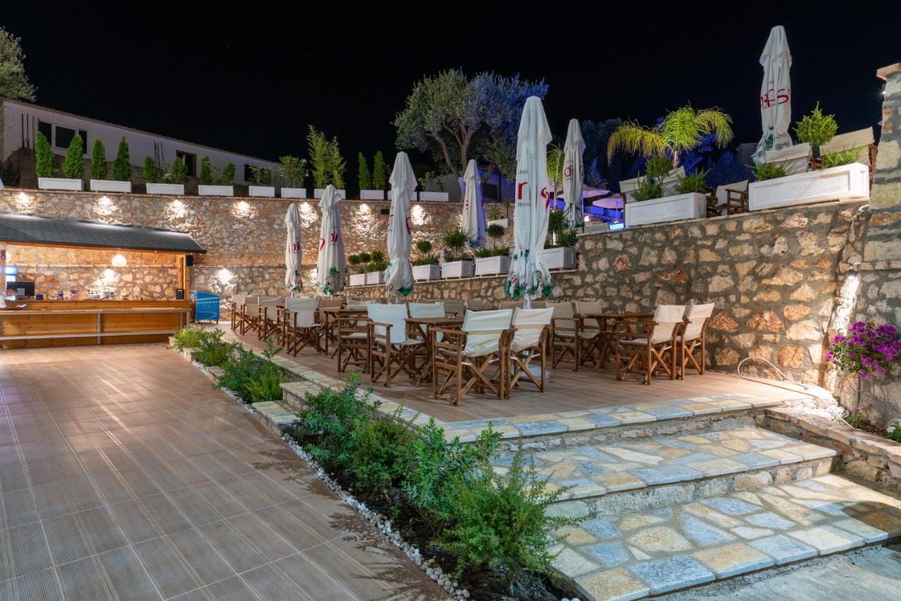 Hotel Memaj Ksamil Bagian luar foto